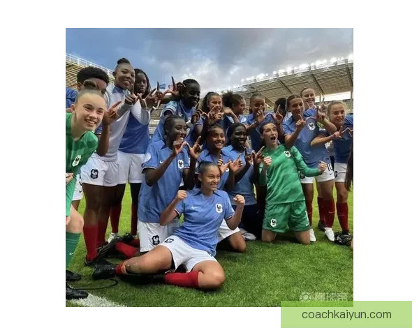 女足欧洲杯西班牙状态回暖，近期比赛表现值得关注