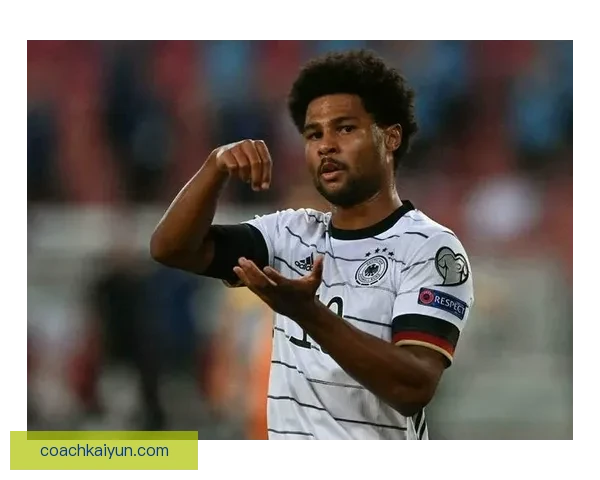 格纳布里在国家队的表现持续提升，成为球队攻击线的重要一员